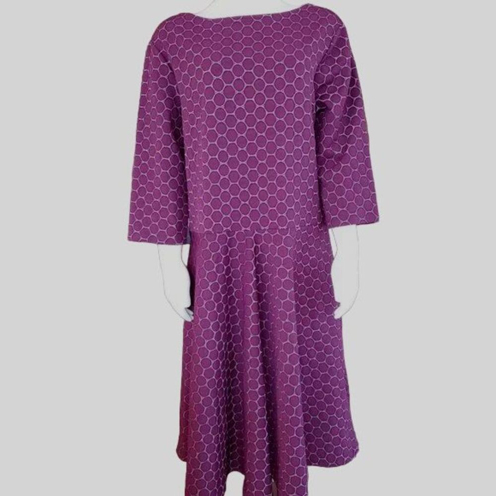Leota Knit Dress Size 1L = 1X Plum Purple Circle pattern Fit & Flare 3/4 Sleeve
